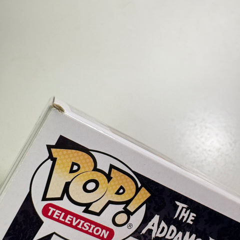 BOX FLAWS VIEW PHOTOS Cousin Itt - The Addams Family Funko Pop 814 (11.4 Cm L × 8.9 Cm W × 15.9 Cm H)