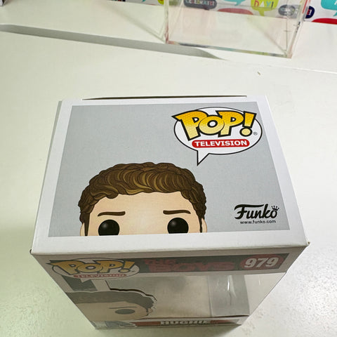 Hughie - The Boys Funko Pop 979 Vinyl Figure  (11.4 Cm L × 8.9 Cm W × 15.9 Cm H)