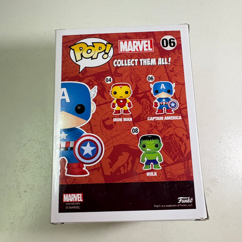 BOX FLAWS VIEW PHOTOS Captain America Summer Convention - Marvel Funko Pop Vinyl Figure (11.4 Cm L × 8.9 Cm W × 15.9 Cm H)