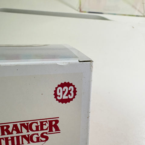 Alexei - Stranger Things Funko Pop 923 Vinyl Figure (11.4 Cm L × 8.9 Cm W × 15.9 Cm H)