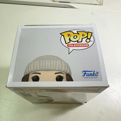 Joyce - Stranger Things Funko Pop 1254 Vinyl Figure (11.4 Cm L × 8.9 Cm W × 15.9 Cm H)