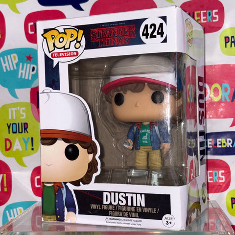 BOX FLAWS VIEW PHOTOS Dustin - Stranger Things Funko Pop 424 Vinyl Figure (11.4 Cm L × 8.9 Cm W × 15.9 Cm H)