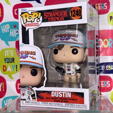 BOX FLAWS VIEW PHOTOS Dustin - Stranger Things Funko Pop 1240 Vinyl Figure (11.4 Cm L × 8.9 Cm W × 15.9 Cm H)