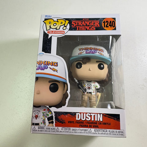 BOX FLAWS VIEW PHOTOS Dustin - Stranger Things Funko Pop 1240 Vinyl Figure (11.4 Cm L × 8.9 Cm W × 15.9 Cm H)