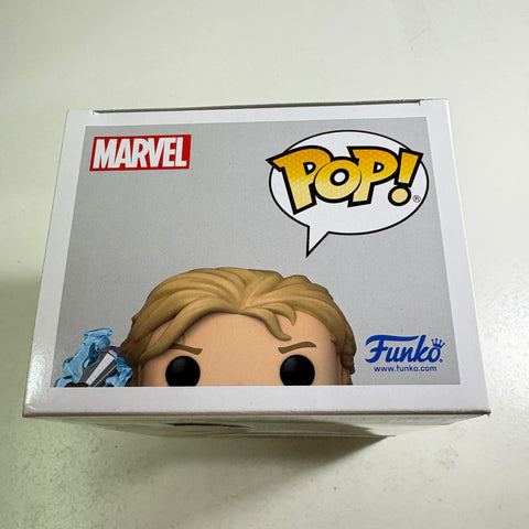 Thor - Marvel Funko Pop 1040 Vinyl Figure (11.4 Cm L × 8.9 Cm W × 15.9 Cm H)