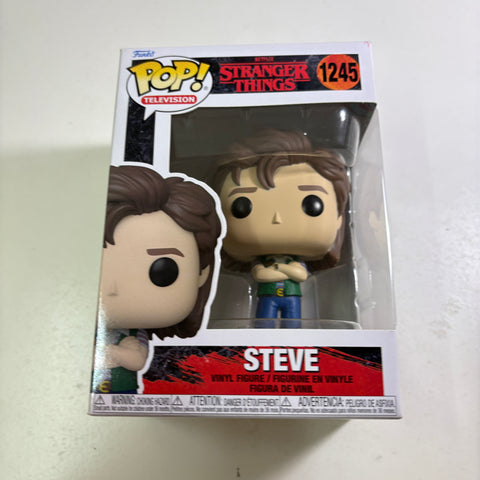 Steve - Stranger Things Funko Pop 1245 Vinyl Figure (11.4 Cm L × 8.9 Cm W × 15.9 Cm H)