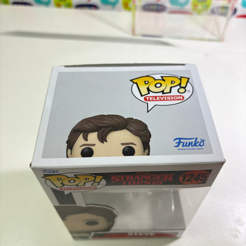 Steve - Stranger Things Funko Pop 1245 Vinyl Figure (11.4 Cm L × 8.9 Cm W × 15.9 Cm H)
