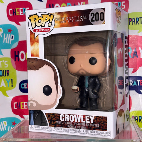BOX FLAWS VIEW PHOTOS Crowley - Supernatural Funko Pop 200 Vinyl Figure (11.4 Cm L × 8.9 Cm W × 15.9 Cm H)