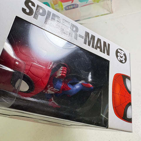 Spider-man - Marvel Funko Pop 334 Vinyl Figure (11.4 Cm L × 8.9 Cm W × 15.9 Cm H)