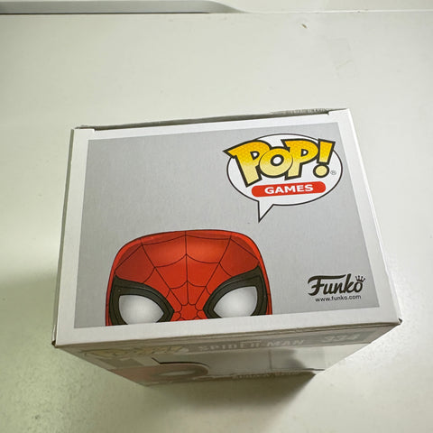 Spider-man - Marvel Funko Pop 334 Vinyl Figure (11.4 Cm L × 8.9 Cm W × 15.9 Cm H)