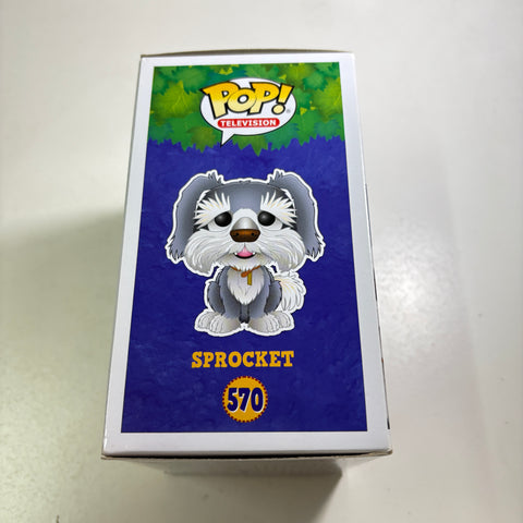 BOX FLAW VIEW PHOTOS Sprocket - Fraggle Rock Funko Pop 570 Vinyl Figure Exclusive (11.4 Cm L × 8.9 Cm W × 15.9 Cm H)