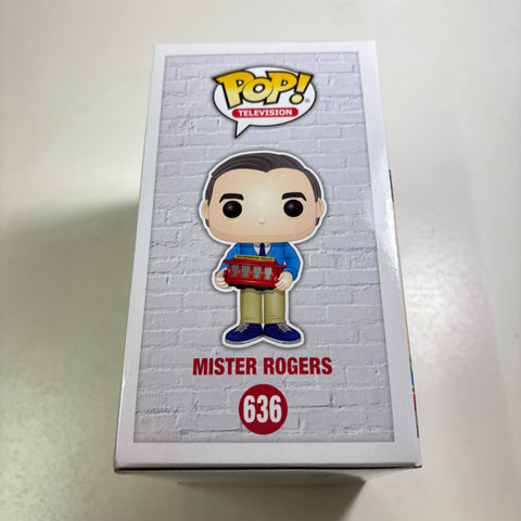 Mister Rogers Neighbourhood - Funko Pop 636 Exclusive Vinyl Figure (11.4 Cm L × 8.9 Cm W × 15.9 Cm H)