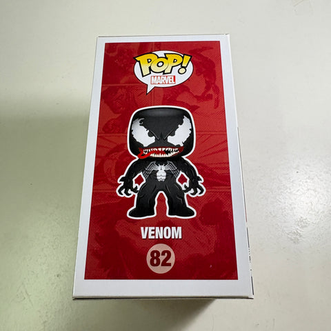 Venom - Marvel Funko Pop 82 Vinyl Figure EXCLUSIVE (11.4 Cm L × 8.9 Cm W × 15.9 Cm H)