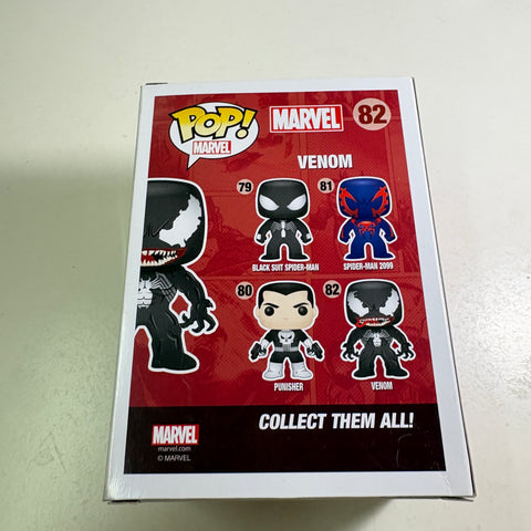 Venom - Marvel Funko Pop 82 Vinyl Figure EXCLUSIVE (11.4 Cm L × 8.9 Cm W × 15.9 Cm H)