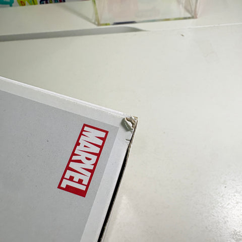 BOX FLAWS VIEW PHOTOS Venomized Ultron - Marvel Funko Pop 596 Vinyl Figure (11.4 Cm L × 8.9 Cm W × 15.9 Cm H)