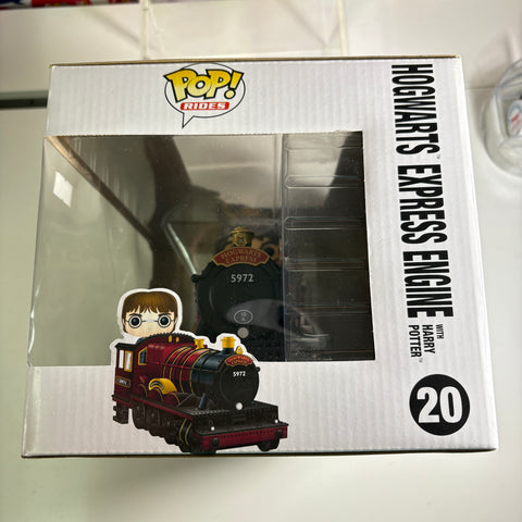 Harry Potter - Hogwarts Express with Harry Potter Funko Pop 20