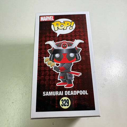 BOX FLAW VIEW PHOTOS Samurai Deadpool - Marvel Funko Pop 329 Vinyl Figure (11.4 Cm L × 8.9 Cm W × 15.9 Cm H)