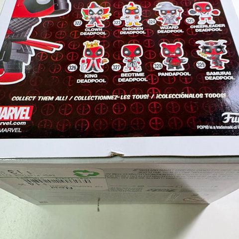 BOX FLAW VIEW PHOTOS Samurai Deadpool - Marvel Funko Pop 329 Vinyl Figure (11.4 Cm L × 8.9 Cm W × 15.9 Cm H)