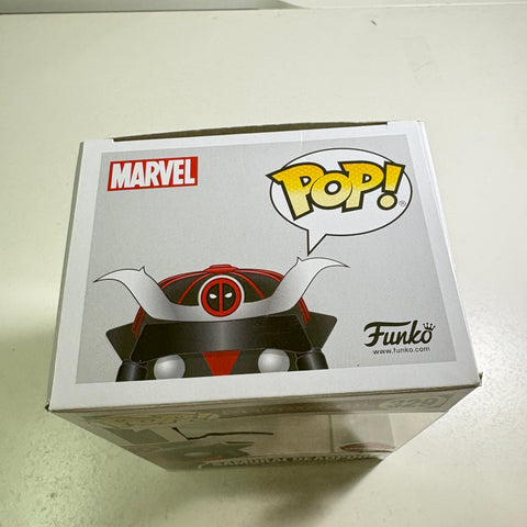 BOX FLAW VIEW PHOTOS Samurai Deadpool - Marvel Funko Pop 329 Vinyl Figure (11.4 Cm L × 8.9 Cm W × 15.9 Cm H)