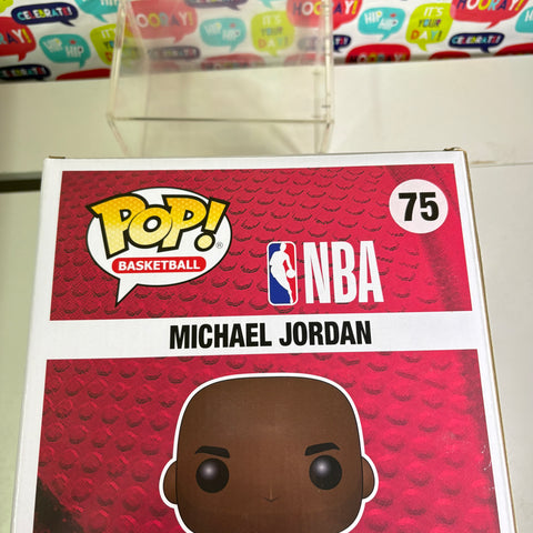BOX FLAWS VIEW PHOTOS Michael Jordan JUMBO Funko Pop 75 Sports Basketball (20.5 Cm L × 22.5 Cm W × 32.5 Cm H)