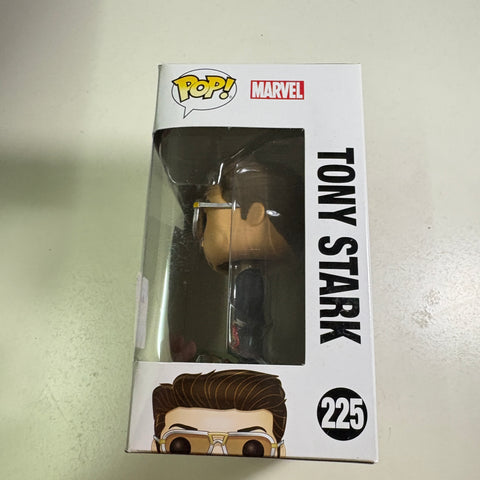 Iron Man/Tony Stark - Marvel Funko Pop 225 Vinyl Figure (11.4 Cm L × 8.9 Cm W × 15.9 Cm H)