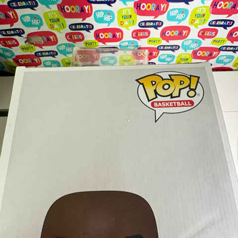 BOX FLAWS VIEW PHOTOS Michael Jordan JUMBO Funko Pop 75 Sports Basketball (20.5 Cm L × 22.5 Cm W × 32.5 Cm H)
