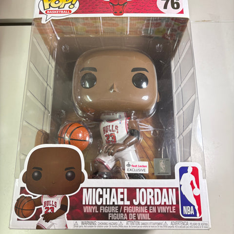 BOX FLAWS VIEW PHOTOS Michael Jordan JUMBO Funko Pop 76 EXCLUSIVE Sports Basketball (20.5 Cm L × 22.5 Cm W × 32.5 Cm H)