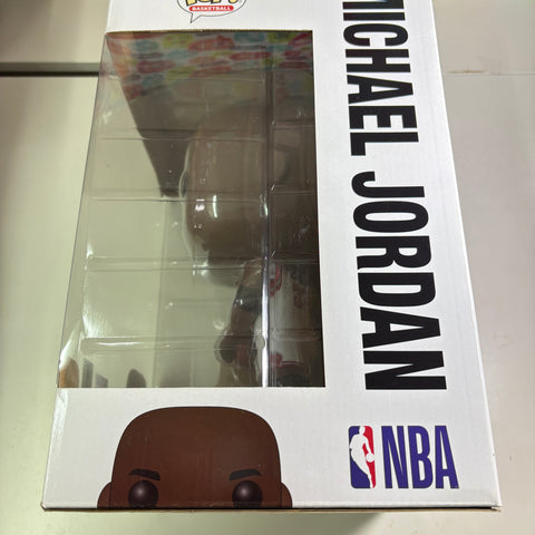 BOX FLAWS VIEW PHOTOS Michael Jordan JUMBO Funko Pop 76 EXCLUSIVE Sports Basketball (20.5 Cm L × 22.5 Cm W × 32.5 Cm H)