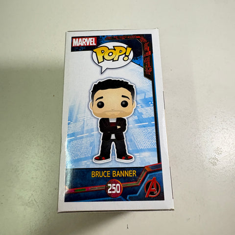 Bruce Banner/Hulk (Thor Ragnarok) - Marvel Funko Pop 250 Vinyl Figure (11.4 Cm L × 8.9 Cm W × 15.9 Cm H)