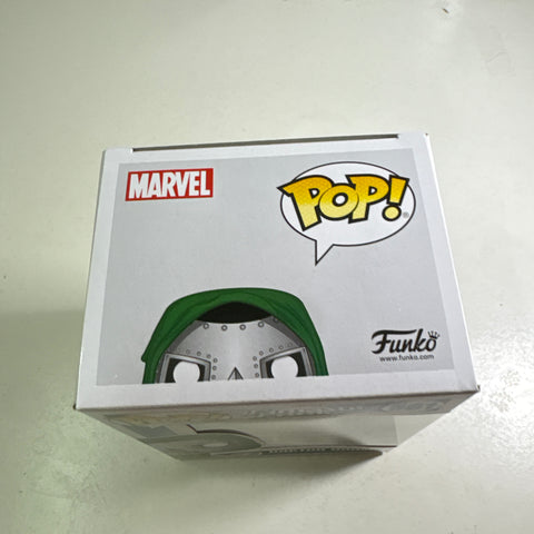 Doctor Doom - Fantastic Four Marvel Funko Pop 561 Vinyl Figure (11.4 Cm L × 8.9 Cm W × 15.9 Cm H)