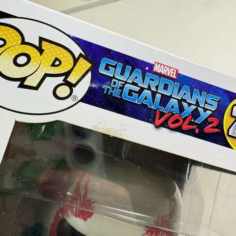 BOX FLAWS VIEW PHOTOS Drax - Guardians of the Galaxy Marvel Funko Pop 200 Vinyl Figure (11.4 Cm L × 8.9 Cm W × 15.9 Cm H)