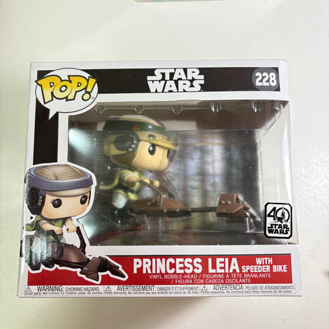 BOX FLAWS VIEW PHOTOS Princess Leia with Speeder Bike - Star Wars Funko Pop Vinyl Figure 228 (20.5 Cm L × 8.9 Cm W × 15.9 Cm H)