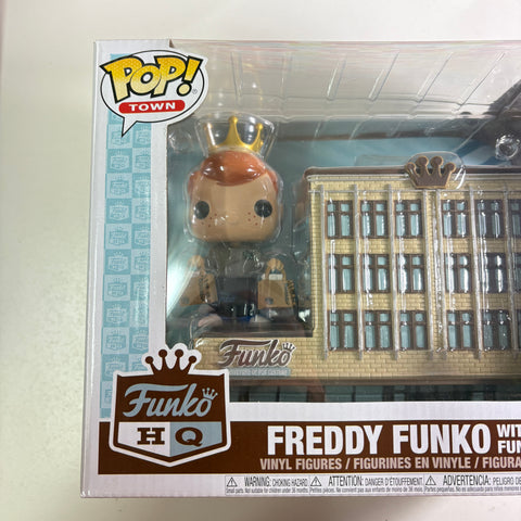 BOX FLAWS VIEW PHOTOS Freddy Funko with Funko HQ Funko Pop Vinyl Figure 12 (20.5 Cm L × 8.9 Cm W × 15.9 Cm H)