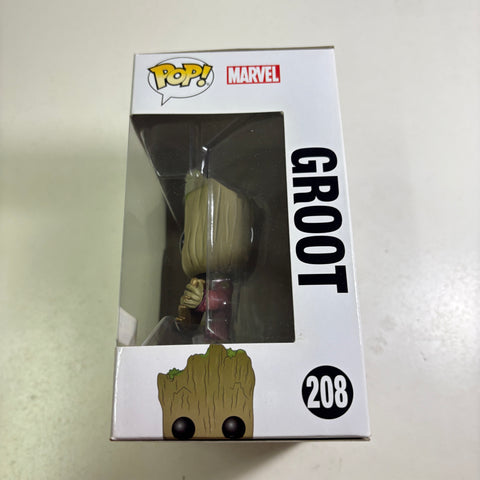 Groot - Guardians of the Galaxy Marvel Funko Pop 208 Vinyl Figure (11.4 Cm L × 8.9 Cm W × 15.9 Cm H)