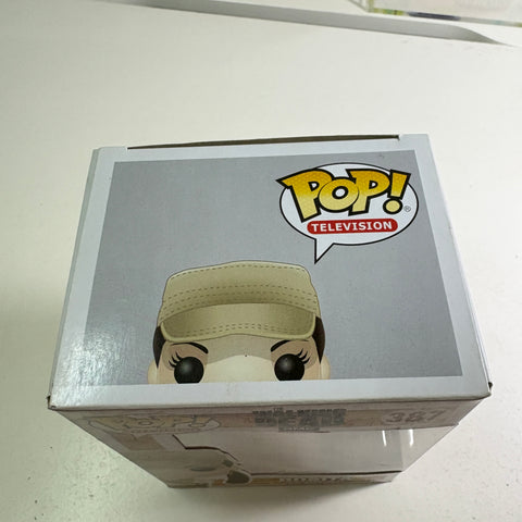 BOX FLAW VIEW PHOTOS The Walking Dead - Rosita  Funko Pop 387 Vinyl Figure  (11.4 Cm L × 8.9 Cm W × 15.9 Cm H)