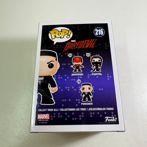 Punisher - Marvel Funko Pop 216 Vinyl Figure (11.4 Cm L × 8.9 Cm W × 15.9 Cm H)