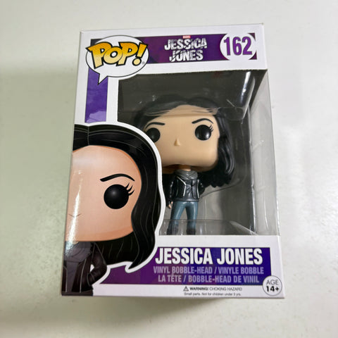 Jessica Jones - Marvel Funko Pop 162 Vinyl Figure (11.4 Cm L × 8.9 Cm W × 15.9 Cm H)