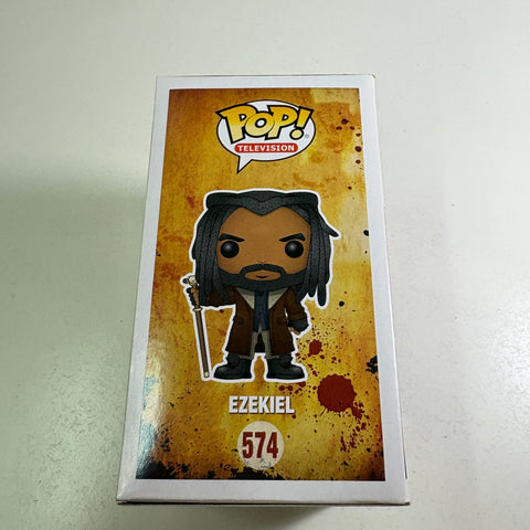 BOX FLAWS VIEW PHOTOS Ezekiel - The Walking Dead Funko Pop 574 Vinyl Figure (11.4 Cm L × 8.9 Cm W × 15.9 Cm H)