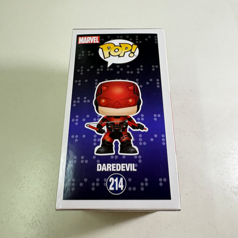 Daredevil - Marvel Funko Pop 214 Vinyl Figure (11.4 Cm L × 8.9 Cm W × 15.9 Cm H)