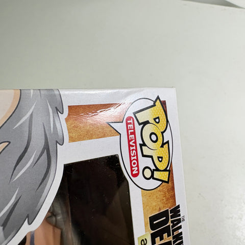 BOX FLAW VIEW PHOTOS Carol Peletier - The Walking Dead Funko Pop 156 Vinyl Figure (11.4 Cm L × 8.9 Cm W × 15.9 Cm H)