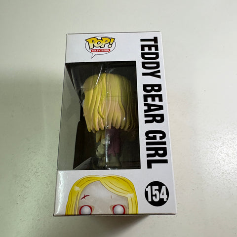 Teddy Bear Girl Walker - The Walking Dead Funko Pop 154 Vinyl Figure (11.4 Cm L × 8.9 Cm W × 15.9 Cm H)