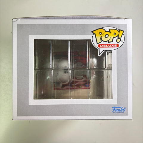 Peanuts - Snoopy with Doghouse Funko Pop 1629 Vinyl Figure Collectible