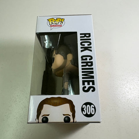 BOX FLAWS VIEW PHOTOS Rick Grimes - The Walking Dead Funko Pop 306 Vinyl Figure  (11.4 Cm L × 8.9 Cm W × 15.9 Cm H)