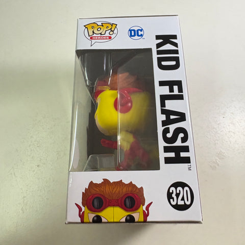 Kid Flash - DC Funko Pop 320 Vinyl Figure (11.4 Cm L × 8.9 Cm W × 15.9 Cm H)