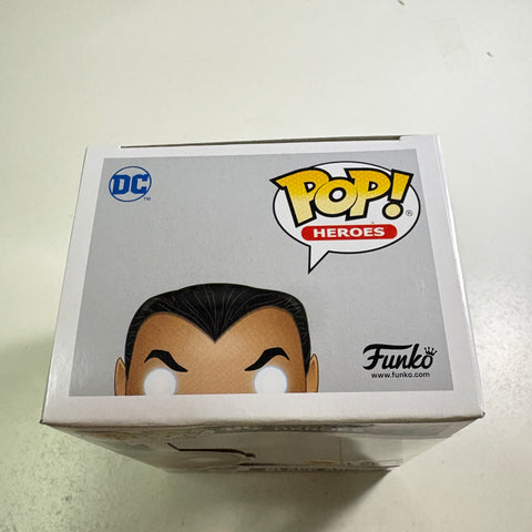 Black Adam - DC Funko Pop 348 Vinyl Figure (11.4 Cm L × 8.9 Cm W × 15.9 Cm H)