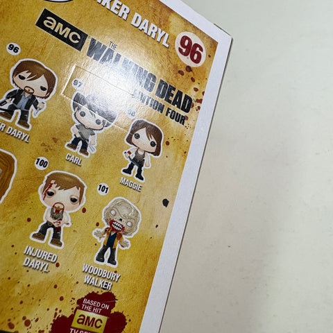 BOX FLAWS VIEW PHOTOS Daryl Dixon BLOODY - The Walking Dead Funko Pop Vinyl Figure Exclusive  (11.4 Cm L × 8.9 Cm W × 15.9 Cm H)