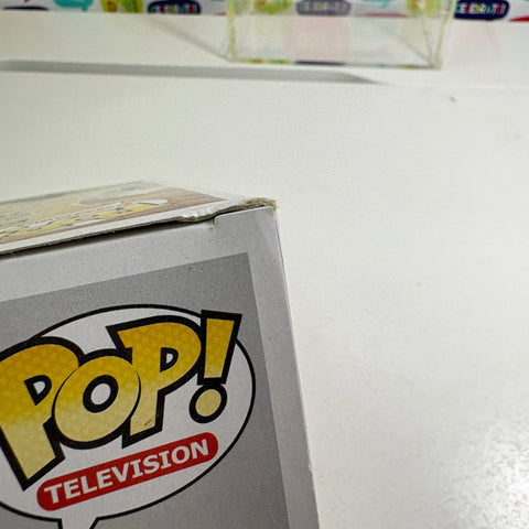 BOX FLAWS VIEW PHOTOS Daryl Dixon BLOODY - The Walking Dead Funko Pop Vinyl Figure Exclusive  (11.4 Cm L × 8.9 Cm W × 15.9 Cm H)