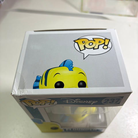 BOX DAMAGE VIEW PHOTOS Flounder - Little Mermaid Disney Funko Pop (11.4 Cm L × 8.9 Cm W × 15.9 Cm H)