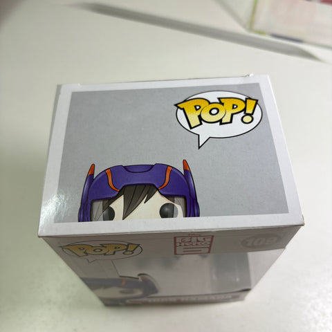BOX FLAWS VIEW PHOTOS Hiro Hamada - Big Hero 6 Disney Funko Pop 109 Vinyl Figure (11.4 Cm L × 8.9 Cm W × 15.9 Cm H)