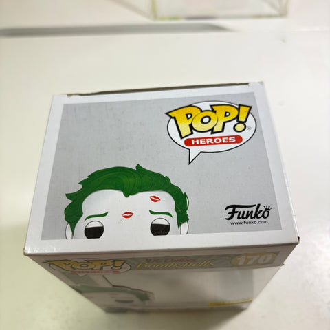 BOX DAMAGE VIEW PHOTOS The Joker (with Kisses) - DC Funko Pop 170 Vinyl Figure (11.4 Cm L × 8.9 Cm W × 15.9 Cm H)